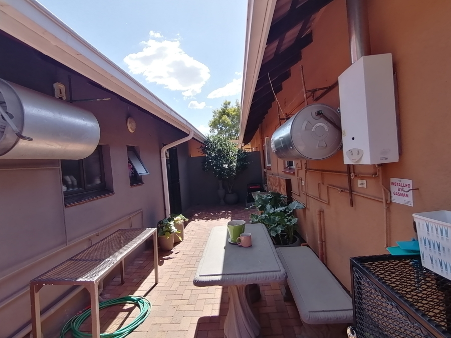 3 Bedroom Property for Sale in Stilfontein Ext 4 North West